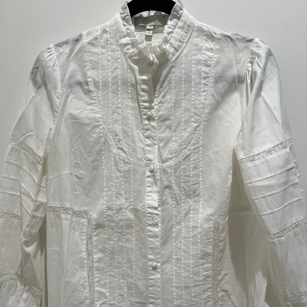 Anthropologie Eri + Ali Ruffled Lace Button-Up Shirt Womens‎ White Sheer Size XS